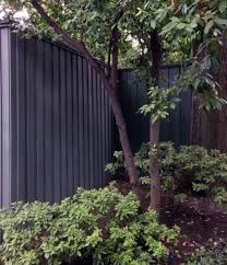 Paint Can Help Unsightly Fences Blend