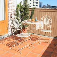 How To Clean Garden Furniture Metal
