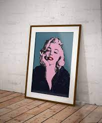 Marilyn Monroe Smoking Cigarette Pop