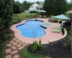 11 Simple Pool Landscaping Ideas That