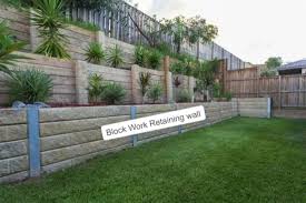 Do Design Retaining Wall Timber Post