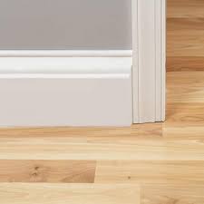 Covertrim 19 32 In X 5 1 4 In X 96 In Mdf Crown Moulding