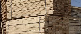 wood vs engineered lumber