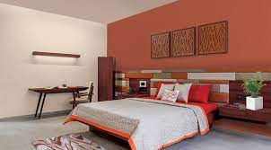 Master Bedroom With Peach Wall