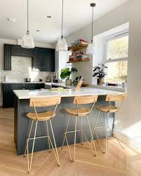 35 Kitchen Peninsula Ideas That Are