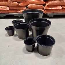 Round Plastic Plant Pots