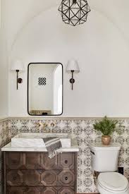Spanish Bathroom Incorporating