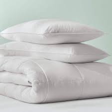 Medium Weight White Full Queen Down Alternative Comforter