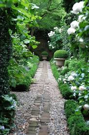 45 Beautiful Garden Path Ideas For