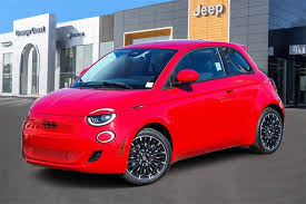 New 2024 Fiat 500e Inspi Red Hatchback