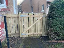 Timber Fence Repair Installation