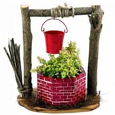 Wooden Wishing Well Planter At Rs 1850