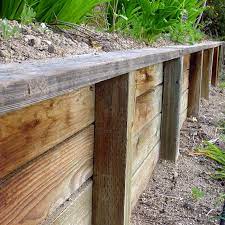 4 types of retaining wall materials