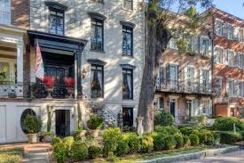 Charming Savannah Townhome With