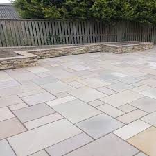 Raj Green Sawn Sandstone Paving Slabs