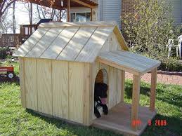 Insulated Dog House Woodbin