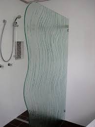 Textured Glass Shower Recess Shower