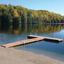 floating wood dock