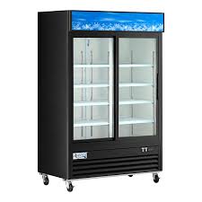 Avantco Merchandiser Refrigerator W