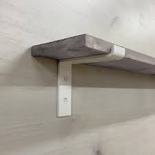 Pallet 6 In White Steel Shelf Bracket