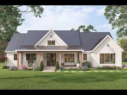 Exclusive Modern Farmhouse Plan 009