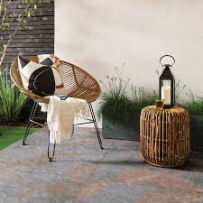 10 Unique Garden Decor Ideas You May