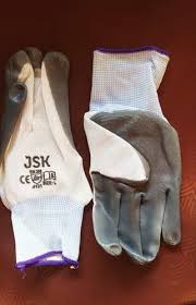 Safety Hand Gloves For Construction At