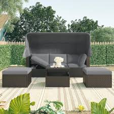 Wicker Outdoor Day Bed With Gray