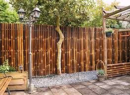 Painted Bamboo Fencing At Rs 300 Sq Ft