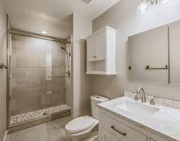 Small Guest Bathroom With Shower