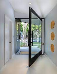 Pivoting Front Door In Glass