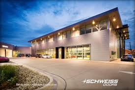 Mercedes Benz Dealership Schweiss