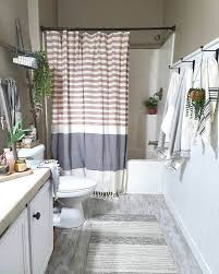 30 Small Bathroom Shower Curtain Ideas