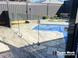 Frameless Pool Fencing Perth