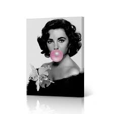 Elizabeth Taylor Pink Bubble Gum