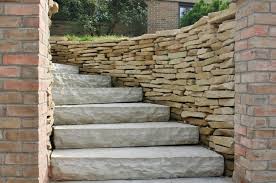 Retaining Wall Steps