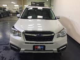 2018 Crystal White Pearl Subaru Forester