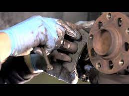 How To Change Rear Brake Discs Pads