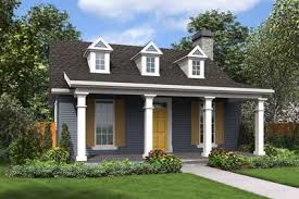 Colonial Style House Plans