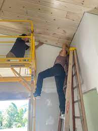 whitewash a knotty pine wood ceiling