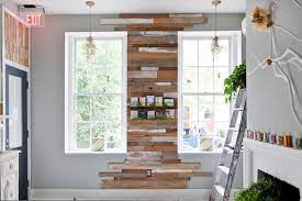 How To Create A Reclaimed Wood Wall