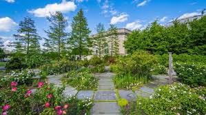 10 Botanic Gardens You Can T Miss In