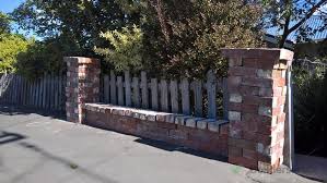 Build 1920s Style Brick Fence