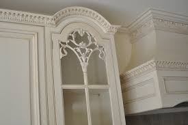 Hand Carved Mullion Doors Raised Panel