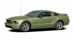 2006 Ford Mustang V6 Deluxe 2dr Coupe