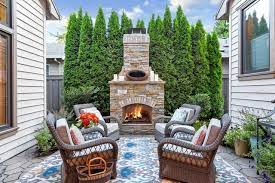 Small Patios For Socializing And Relaxing
