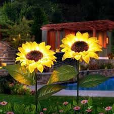 0 8 W Solar Sunflower Light At Rs 500