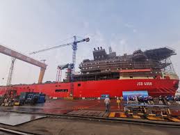 zpmc launches heavy lift pipelay vessel