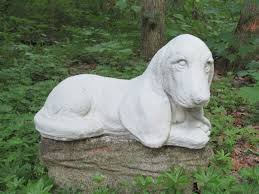 Basset Beagle Hound Dog Garden Statue