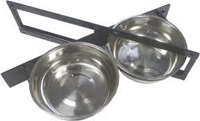 Dog Bowl System In The Pet Kennel